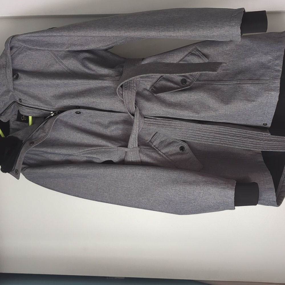 Jessica Simpson coat